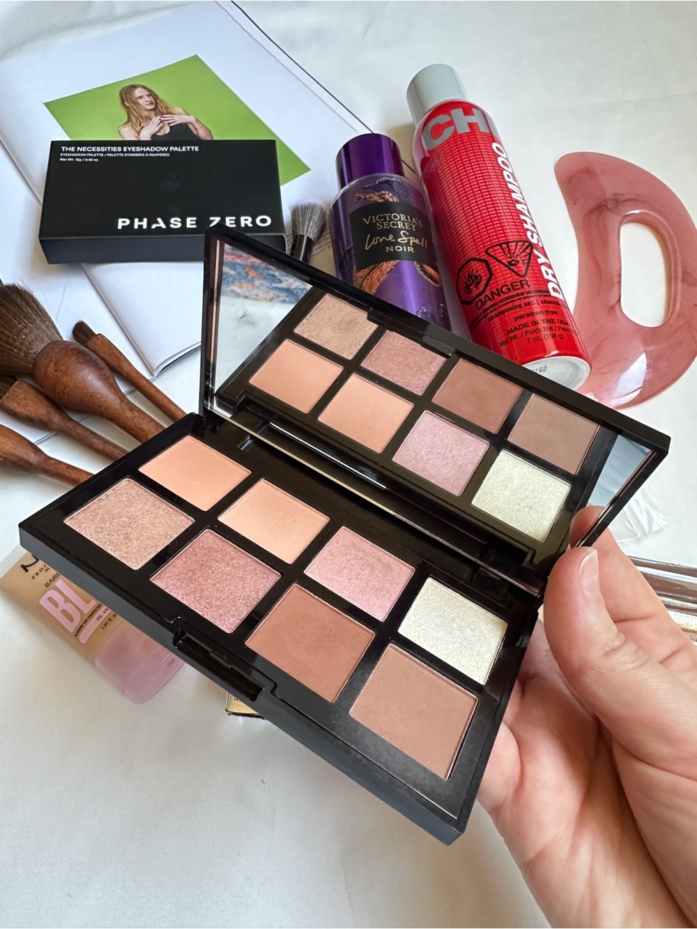 Cosmetics Set / Cosmetics Bundle - Picture 9 of 16